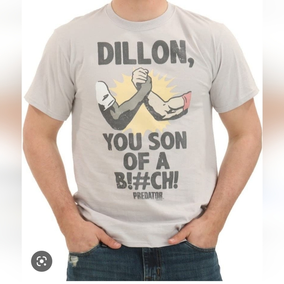 Fruit of the Loom~Retro 80's Gray Predator Unisex Short Sleeve T-shirt - Picture 9 of 10